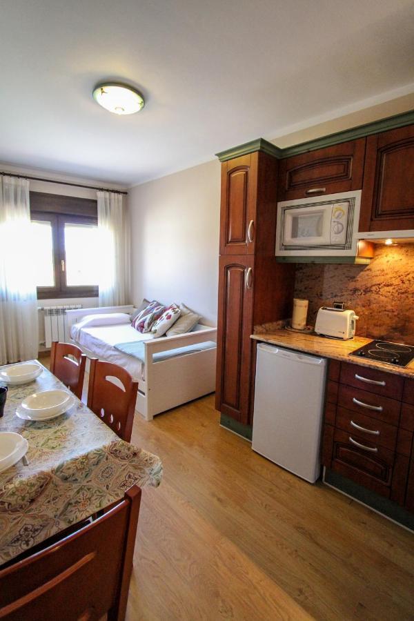 Apartamentos San Jorge ヌエバ・デ・リャネス エクステリア 写真