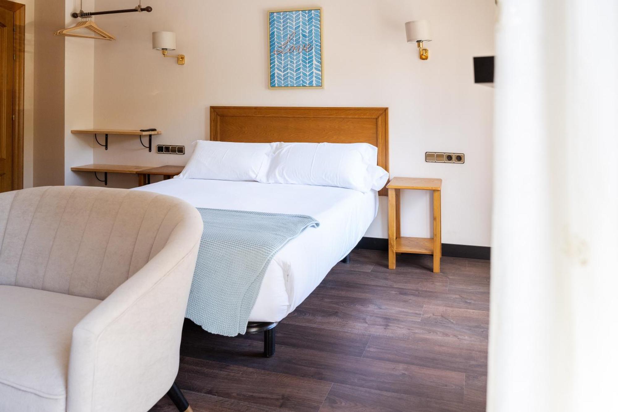 Apartamentos San Jorge ヌエバ・デ・リャネス エクステリア 写真